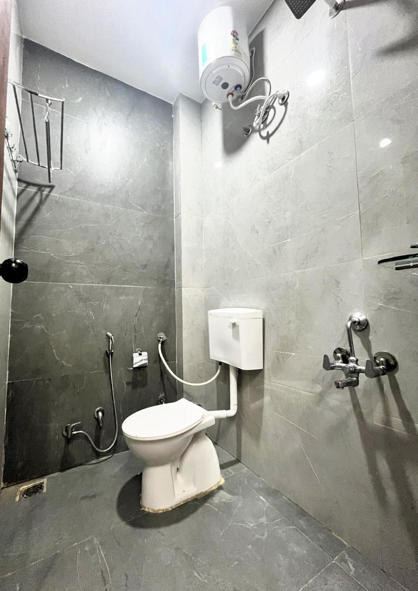 Shree Stay Inn Luxe' Holiday Home อุจเจน ภายนอก รูปภาพ